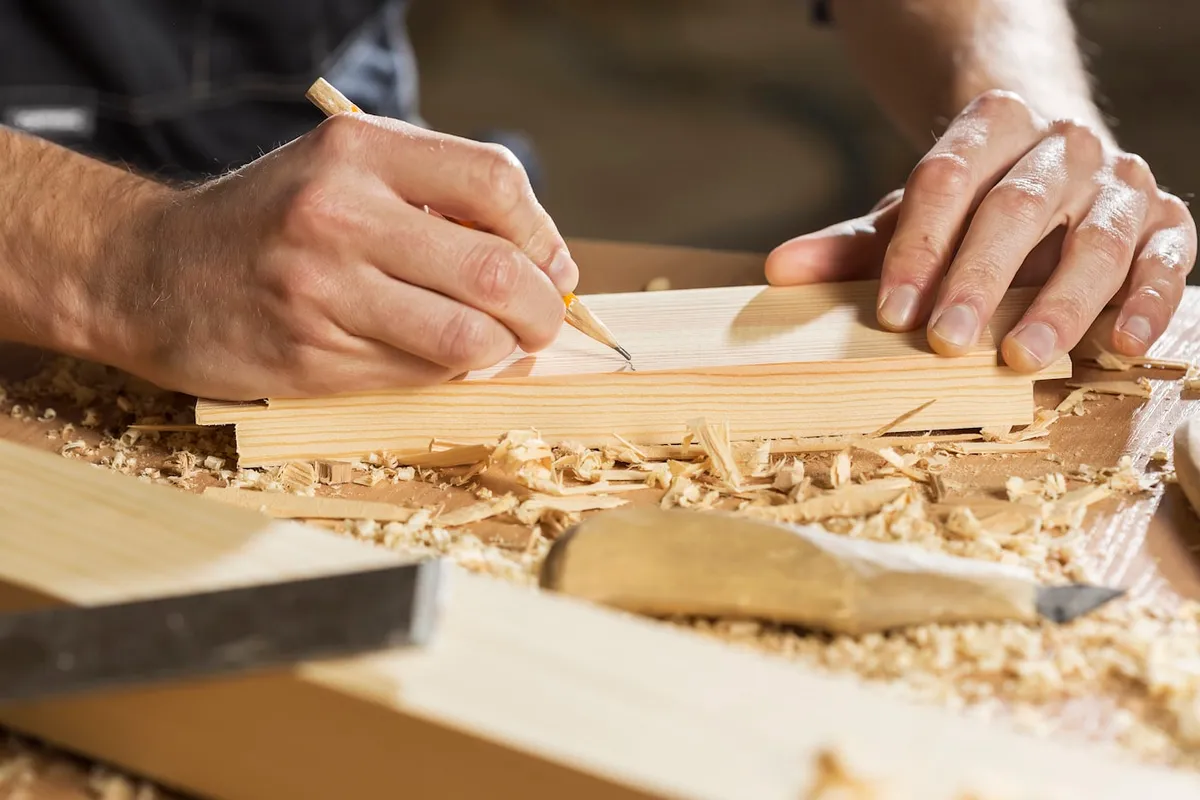 Social media for carpenters: turn finished work into your next job